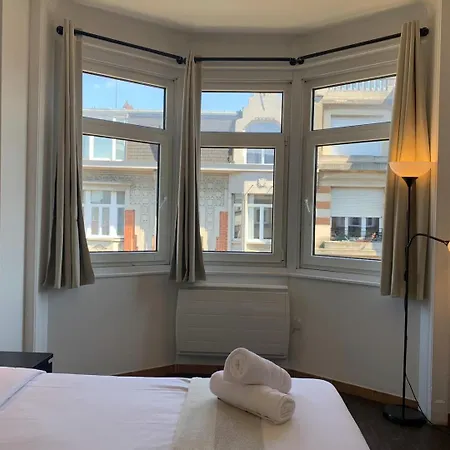 2 Avec Parking, Proche Metro Apartment Lille